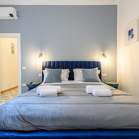 Guest House 121 Charming Apartment Naples Luaran gambar